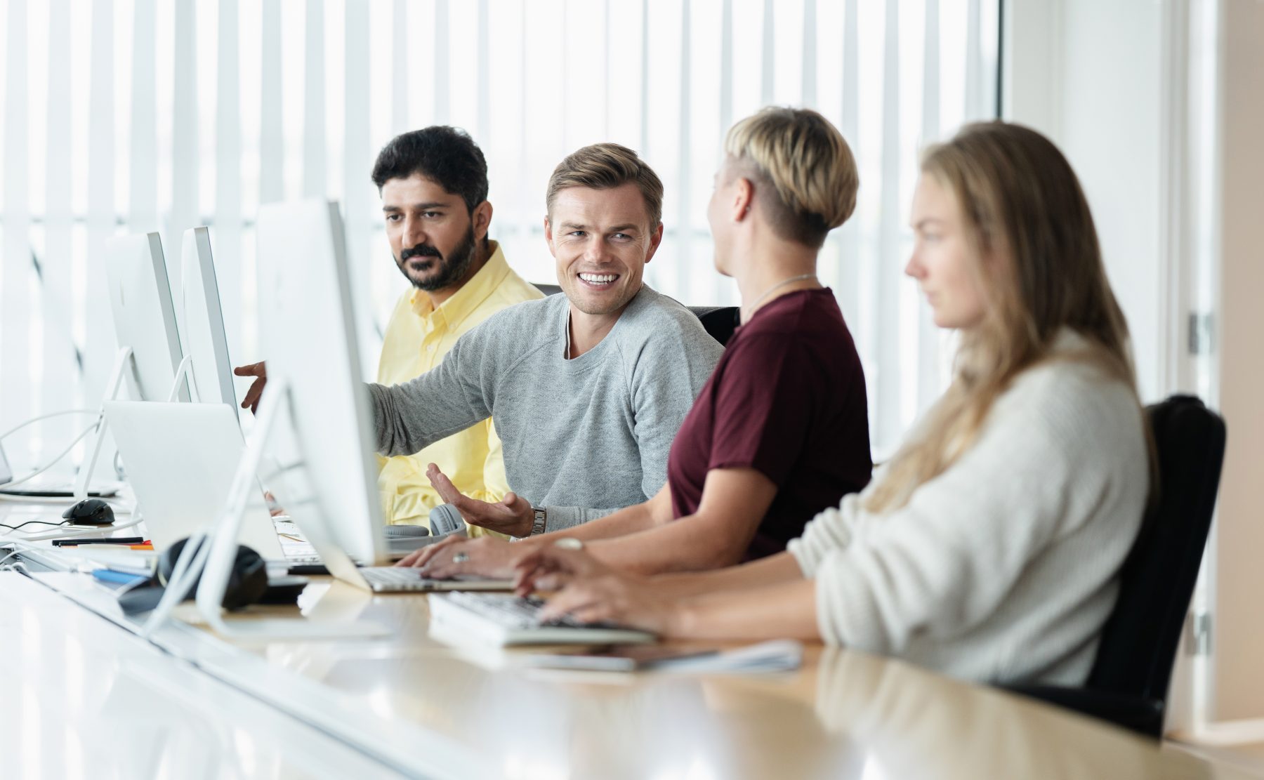 ¿Cómo se gestiona la bolsa de horas en el trabajo?