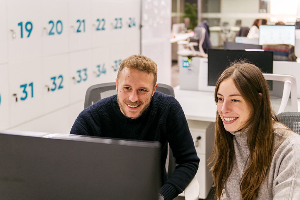 Cómo la tecnología puede contribuir al bienestar de los empleados en la empresa