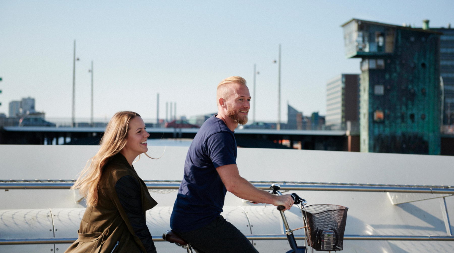 Cómo la tecnología puede contribuir al bienestar de los empleados en la empresa