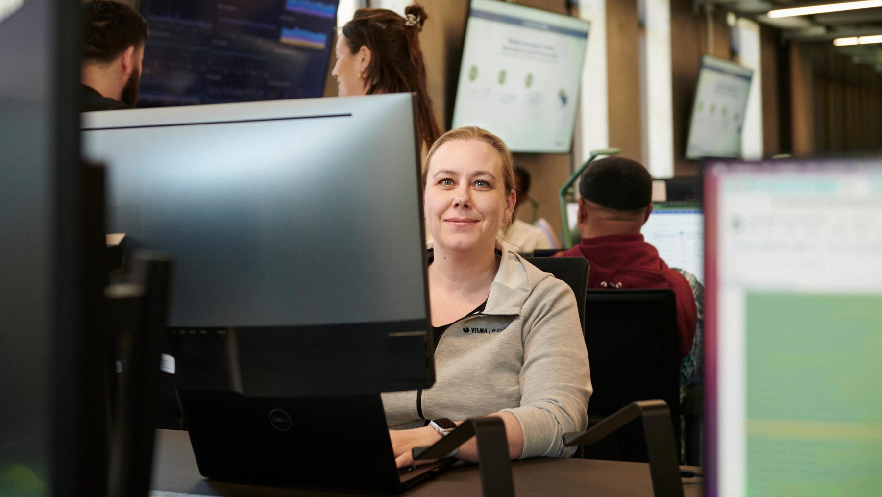 Cómo un grupo del sector alimentario ha mejorado la gestión de guardias gracias a Woffu como solución del control horario