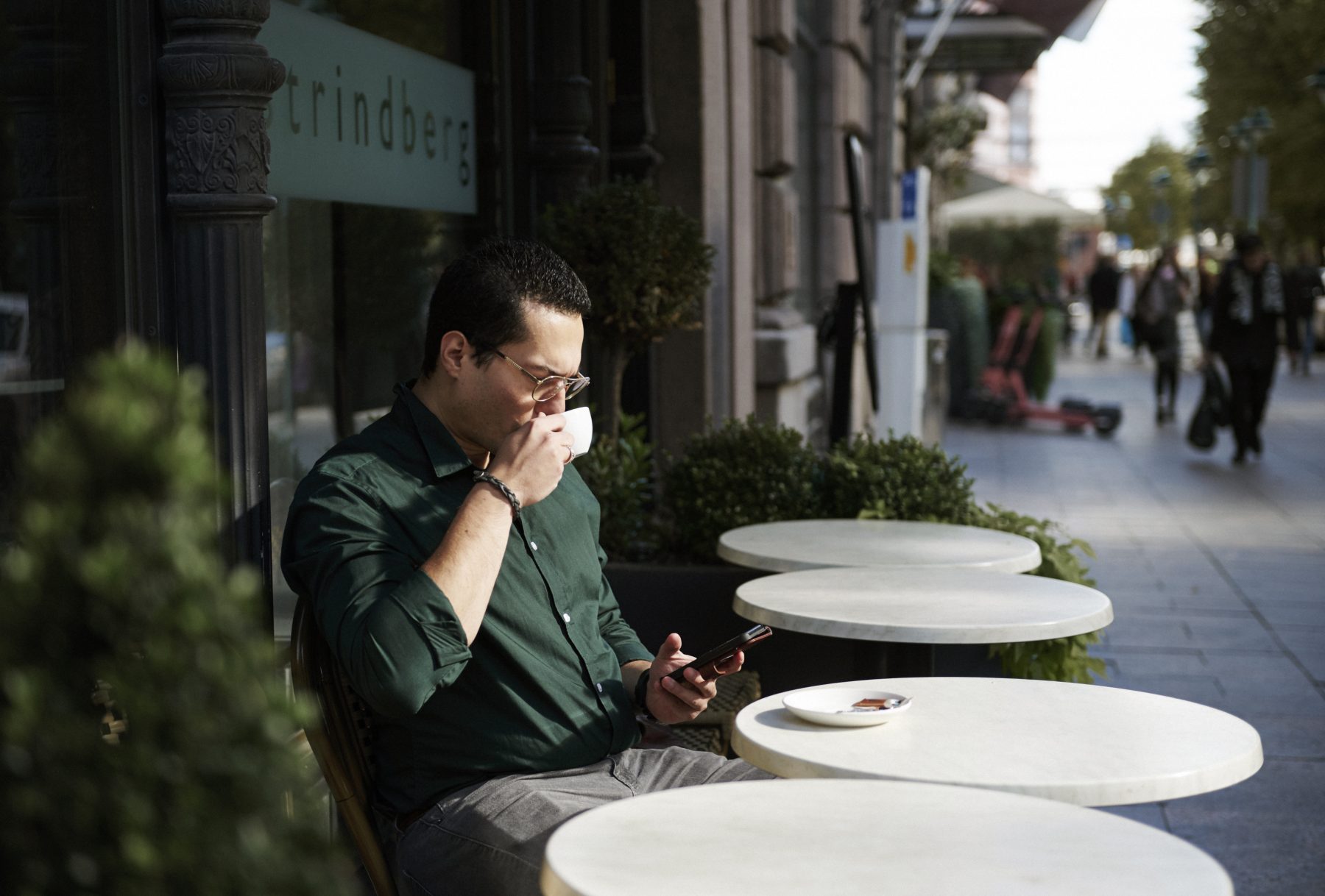 Flexibilidad horaria en la industria alimentaria: cómo mejorar la satisfacción de los empleados sin frenar la producción 